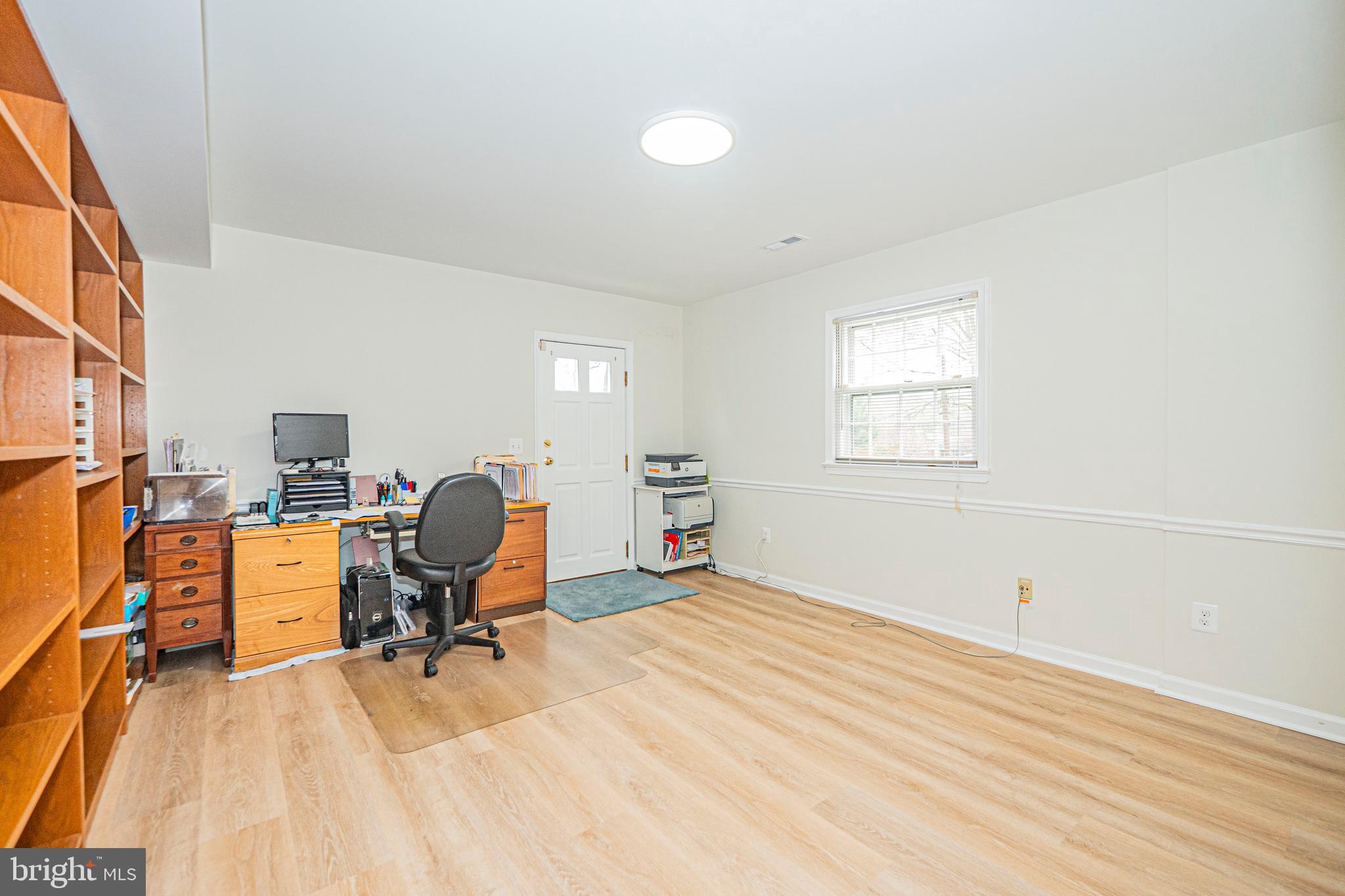 2419 CARON LANE