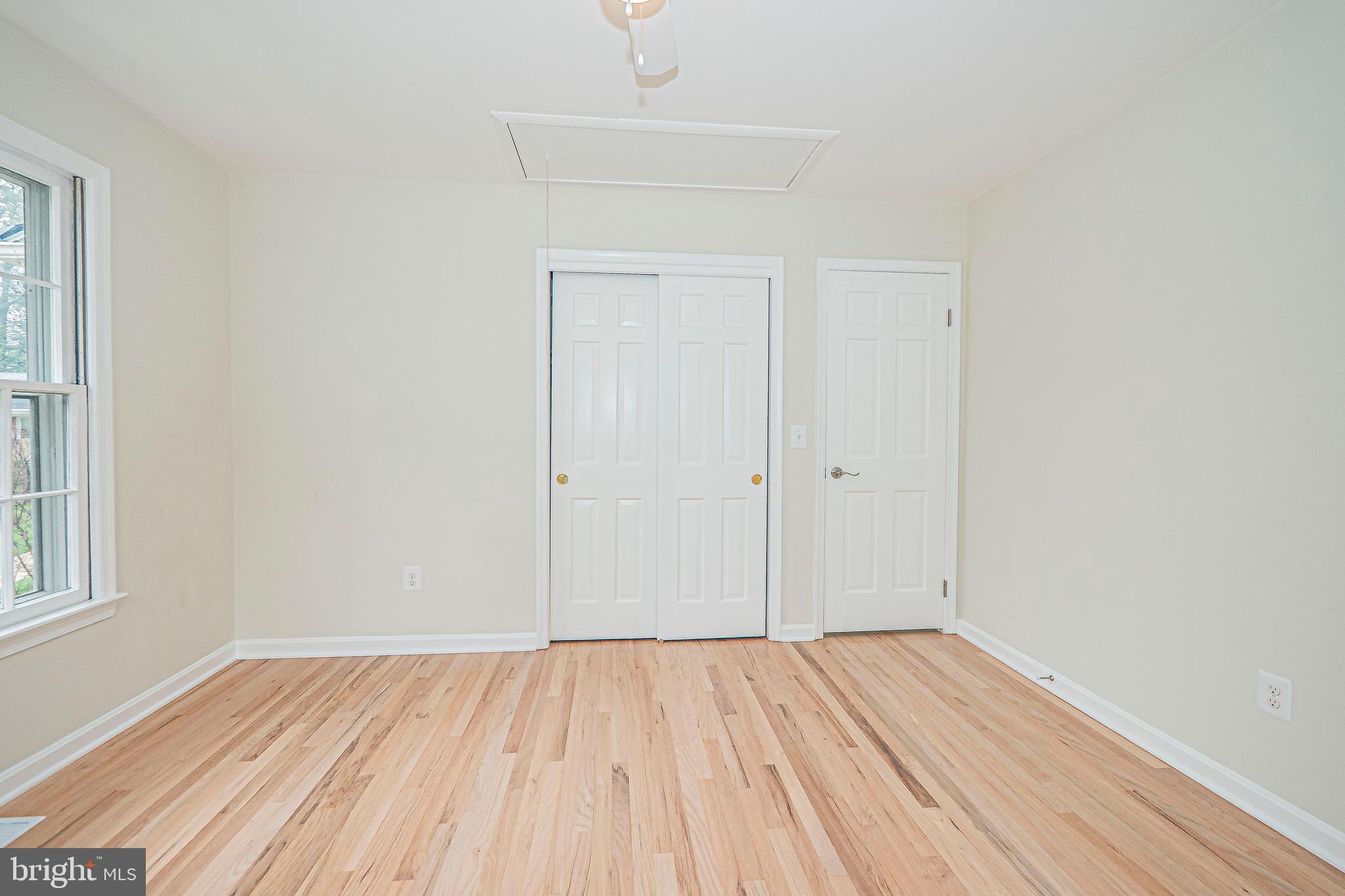 2419 CARON LANE