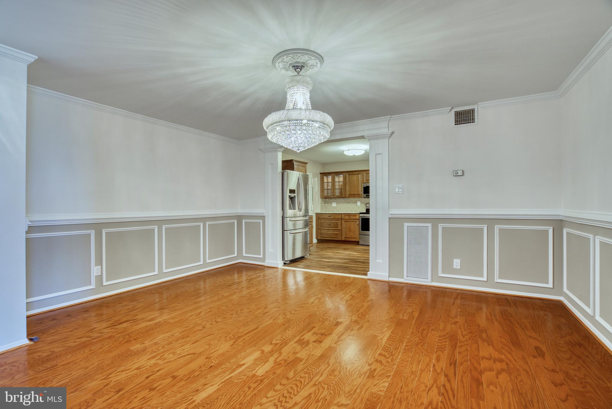 1800 OLD MEADOW ROAD 1006