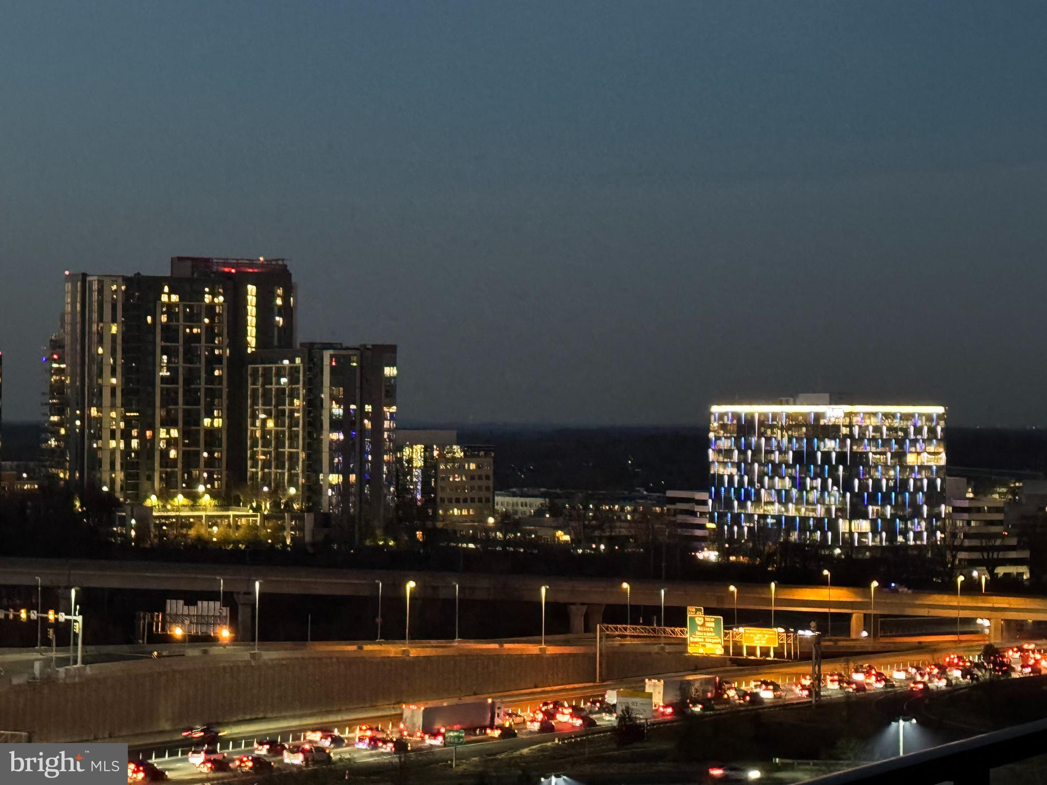 1800 OLD MEADOW ROAD 1006