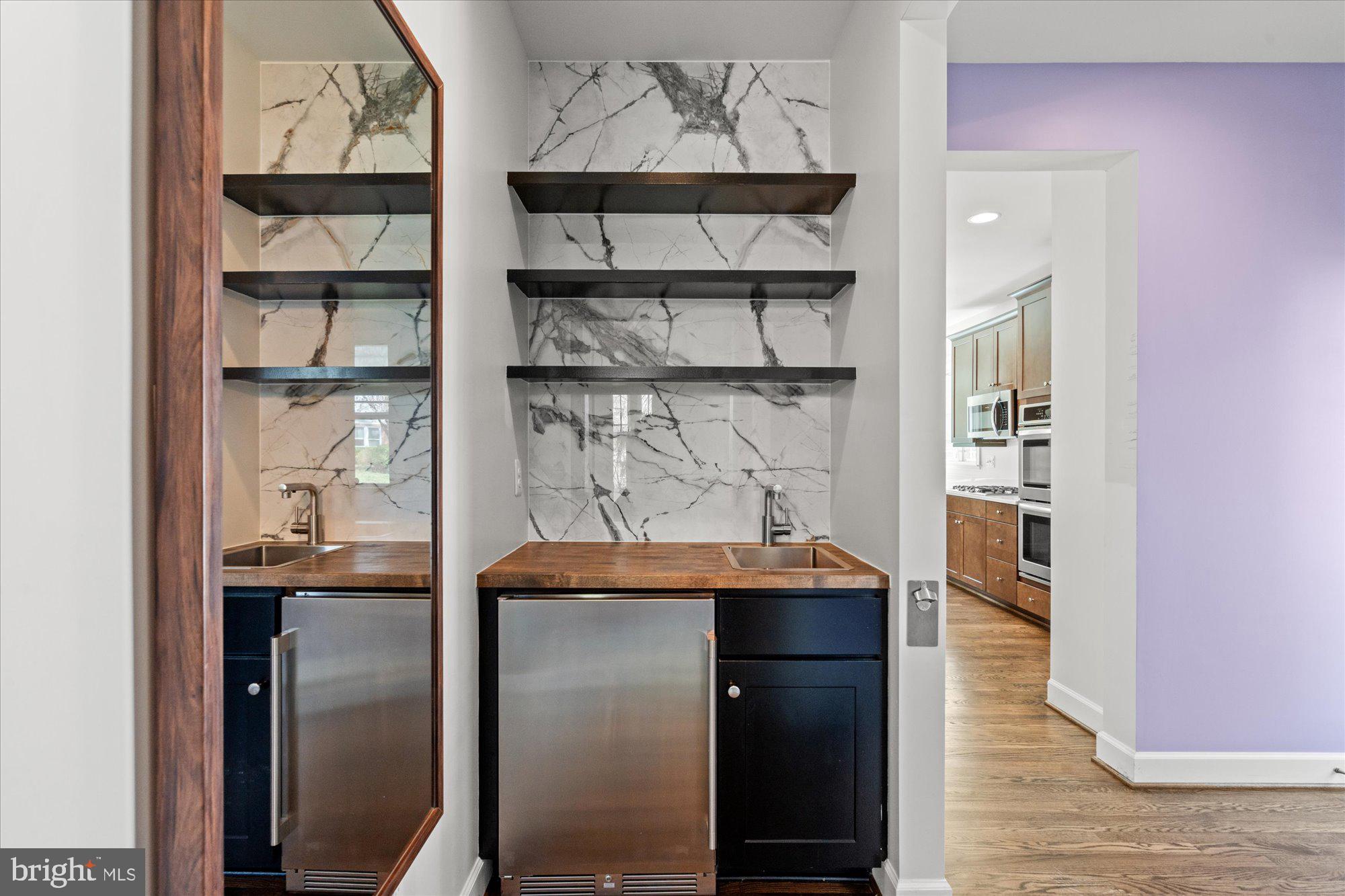 8112 WINGFIELD PLACE