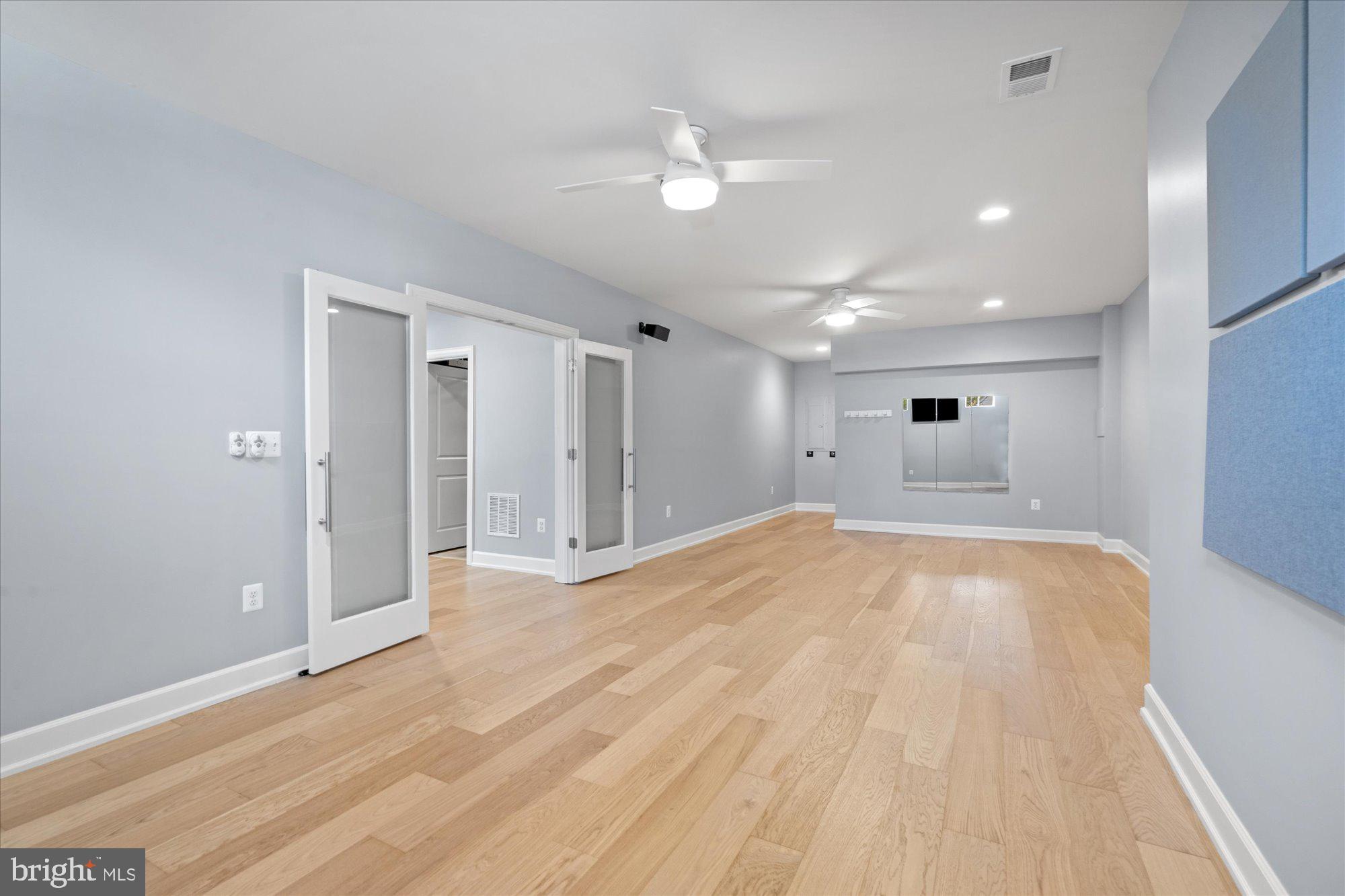 8112 WINGFIELD PLACE