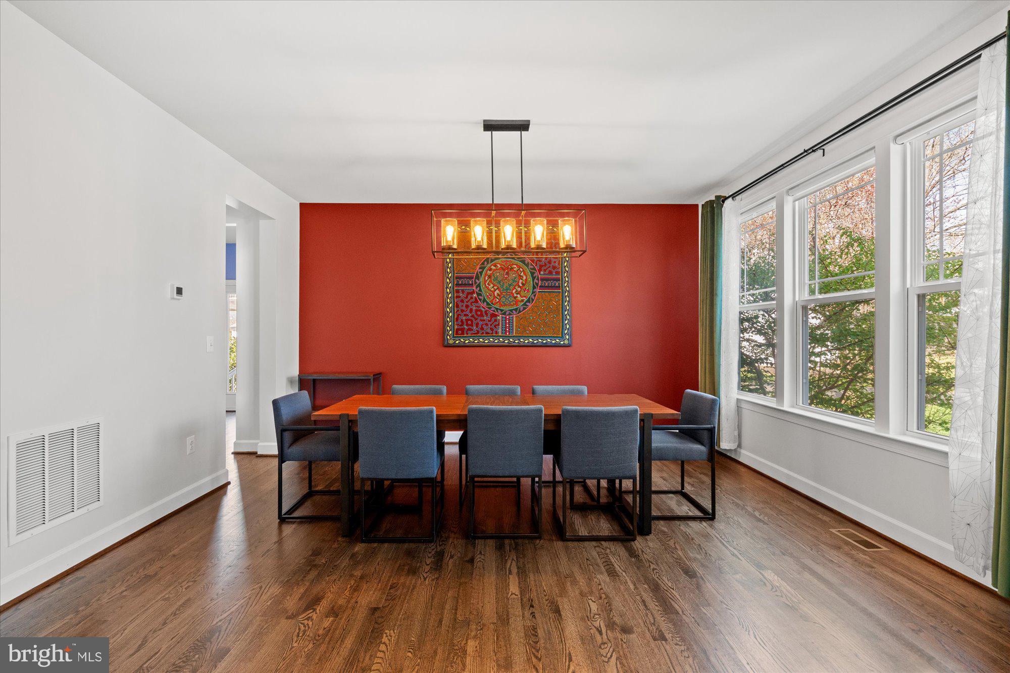 8112 WINGFIELD PLACE