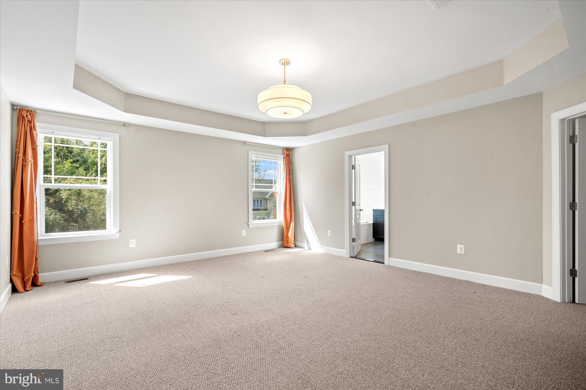 8112 WINGFIELD PLACE