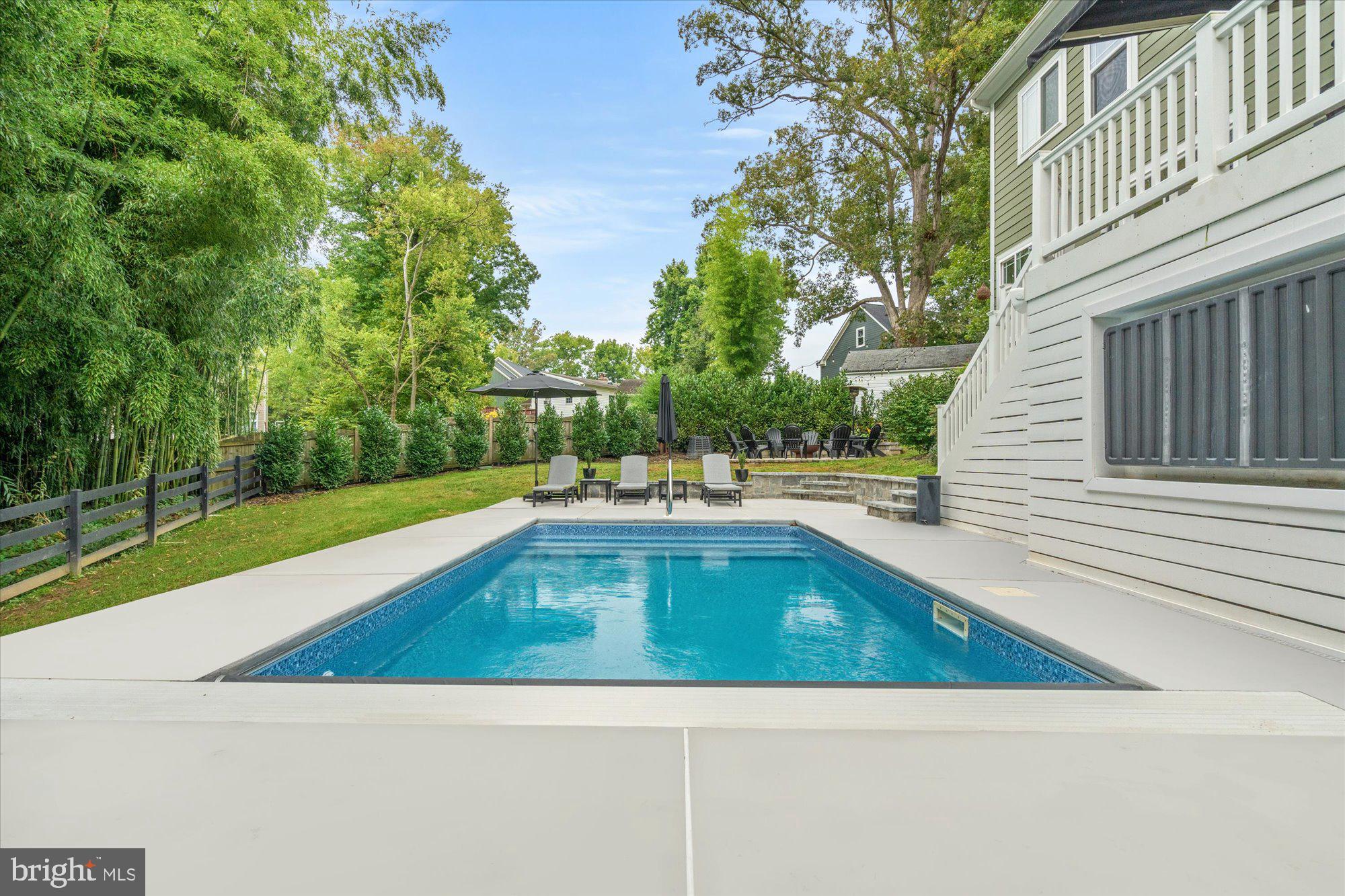 8112 WINGFIELD PLACE