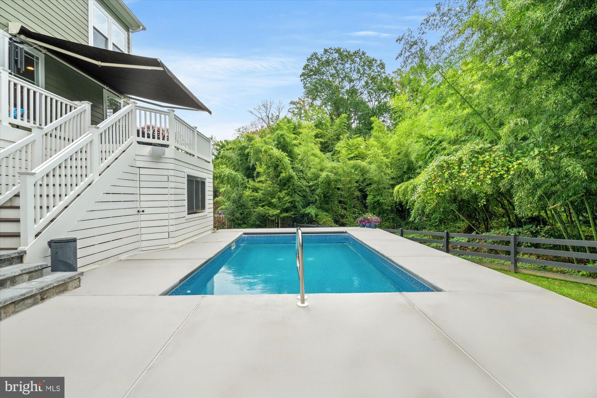 8112 WINGFIELD PLACE