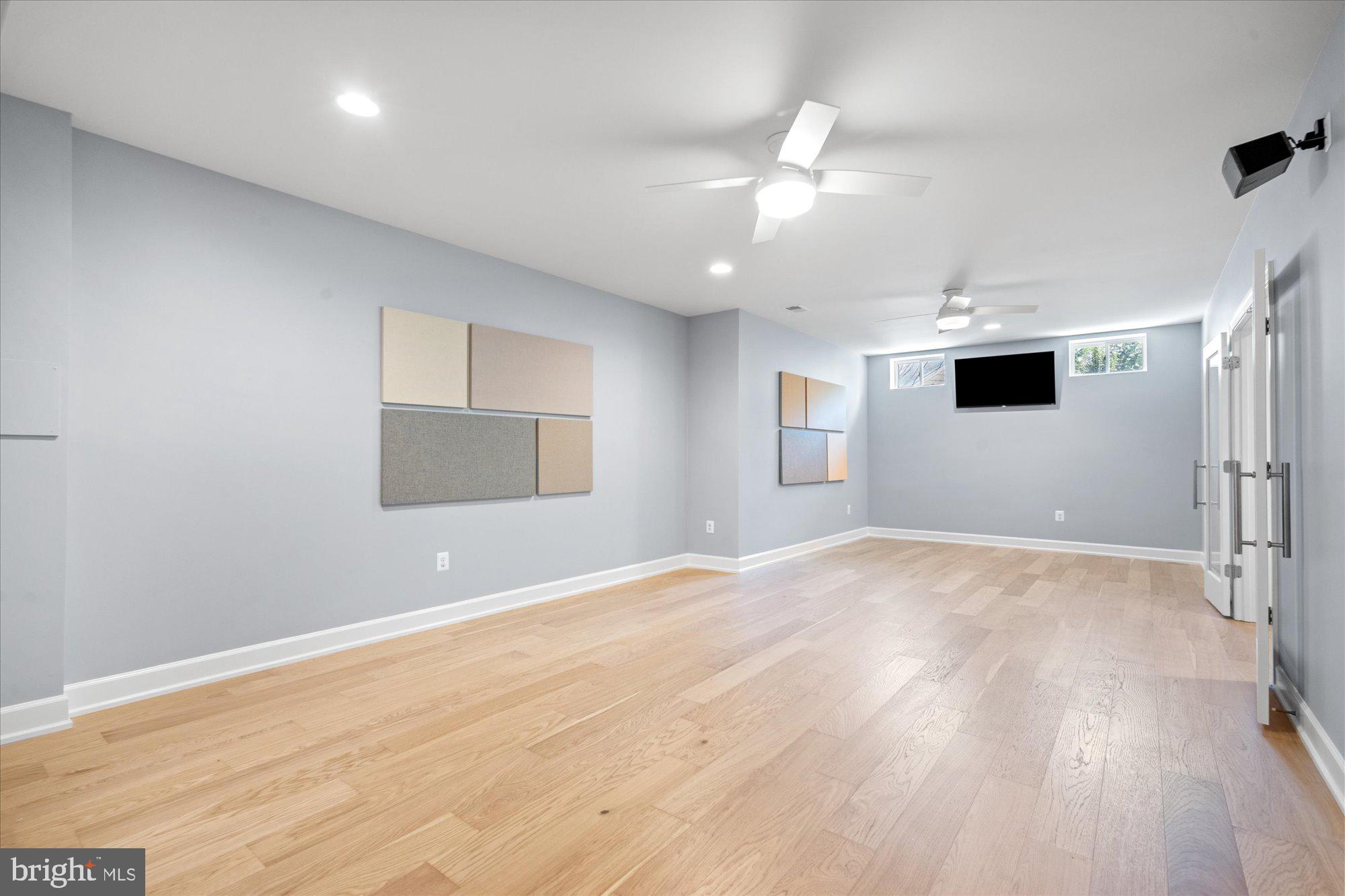 8112 WINGFIELD PLACE