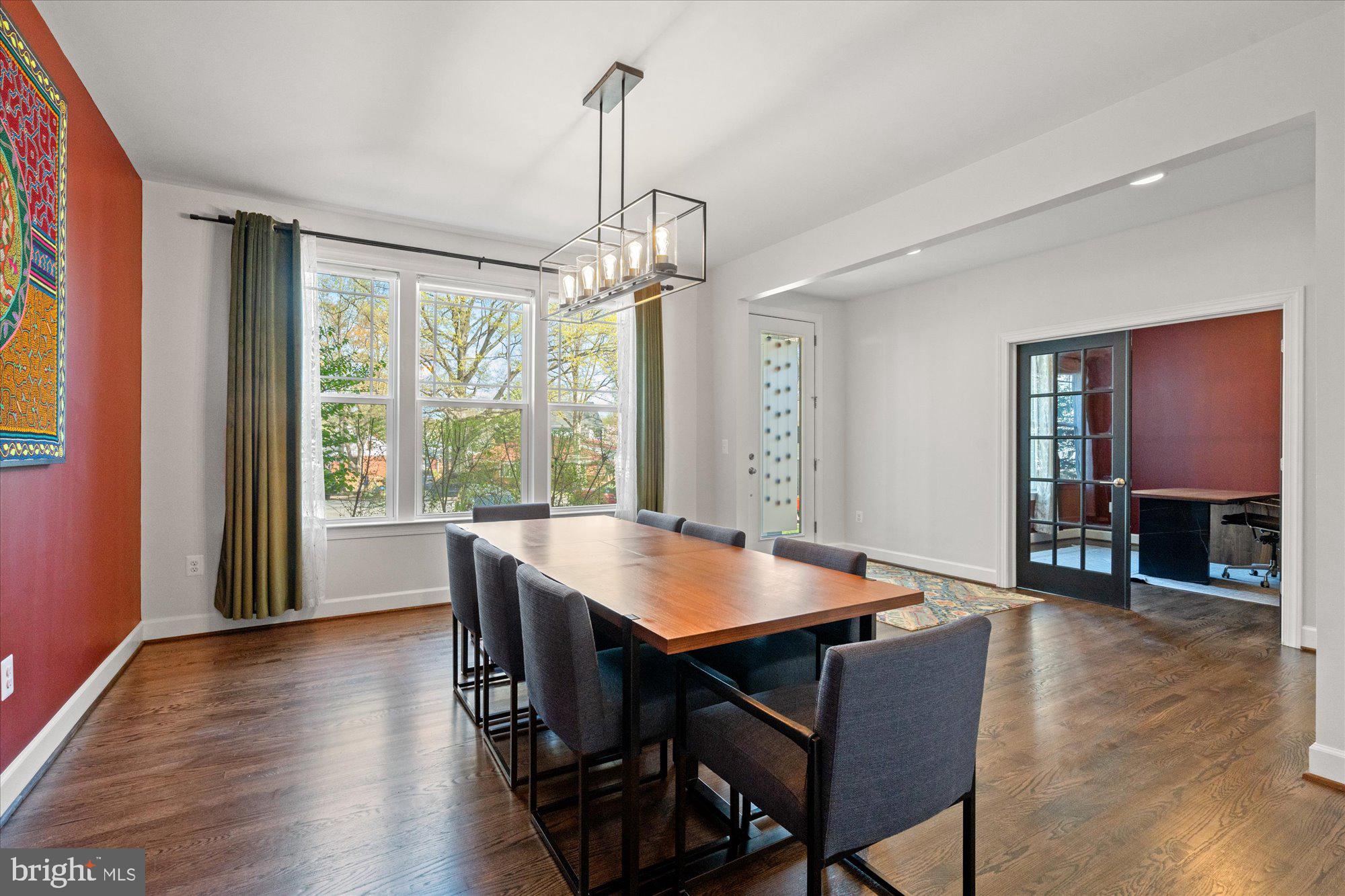 8112 WINGFIELD PLACE