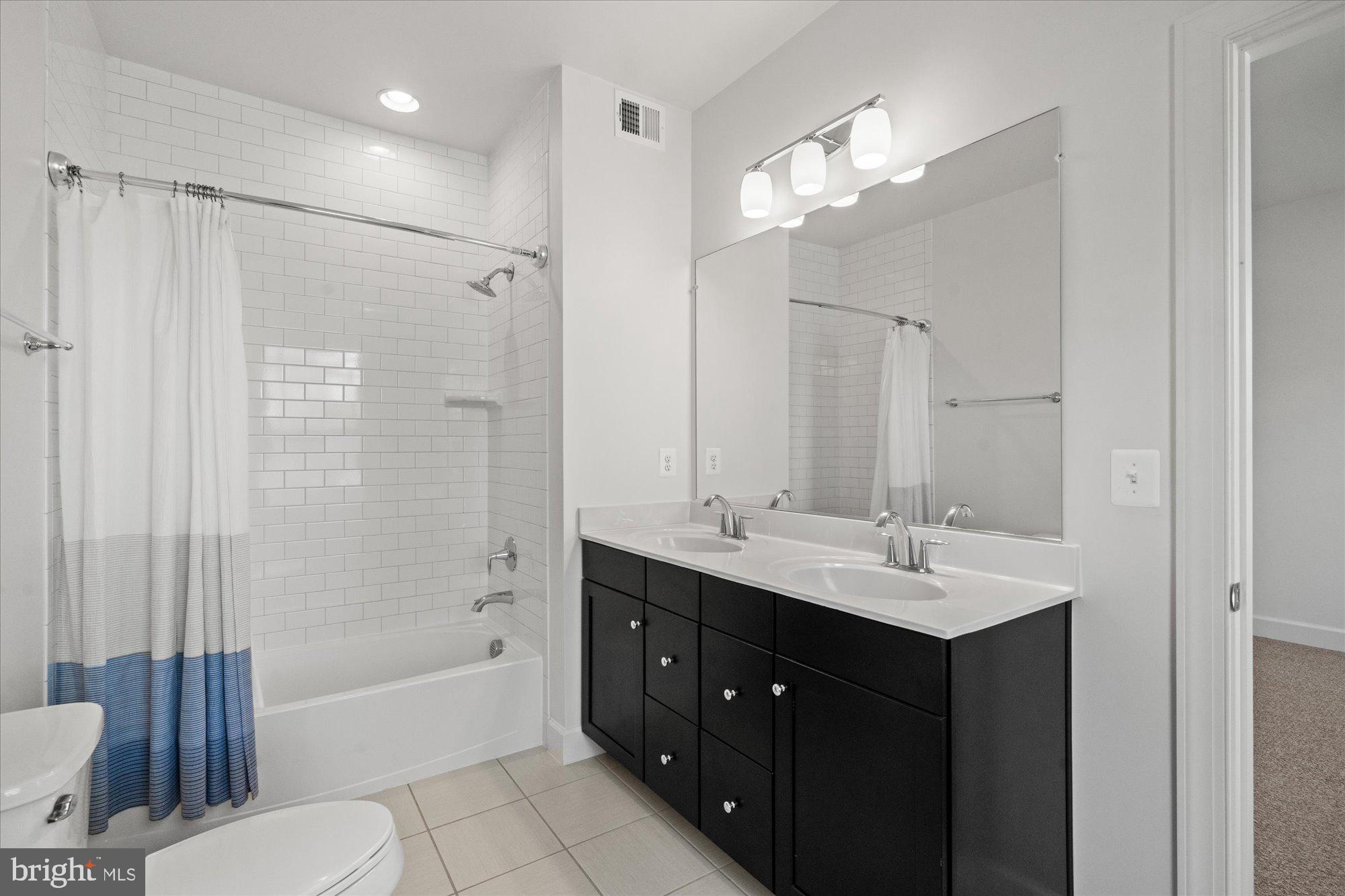 8112 WINGFIELD PLACE