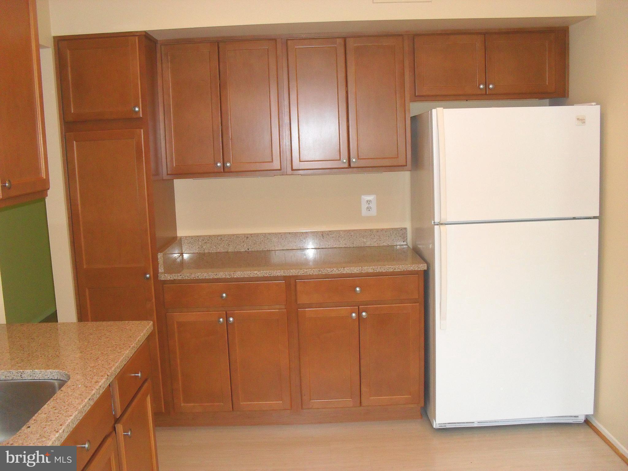 1659 PARKCREST CIRCLE C