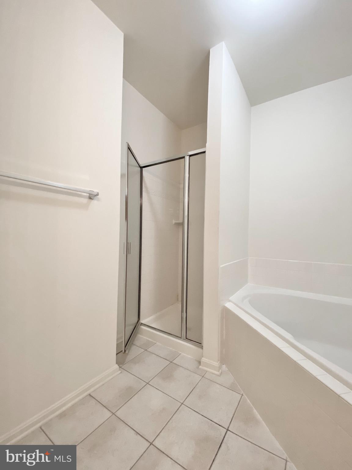 2663 MANHATTAN PLACE 304