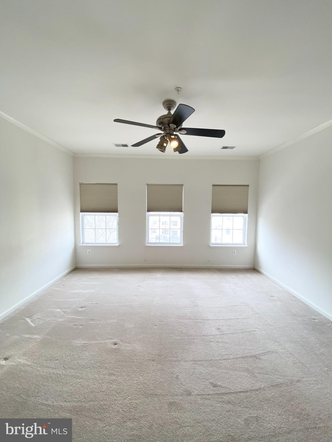 2663 MANHATTAN PLACE 304