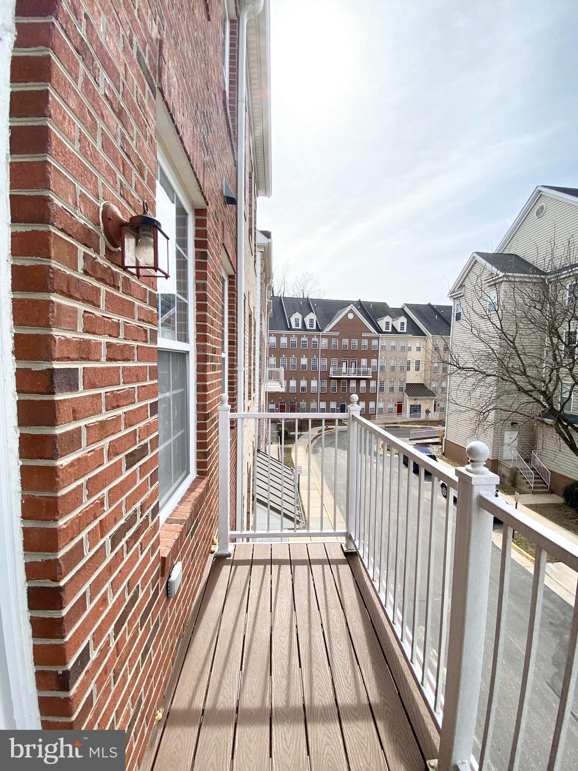 2663 MANHATTAN PLACE 304