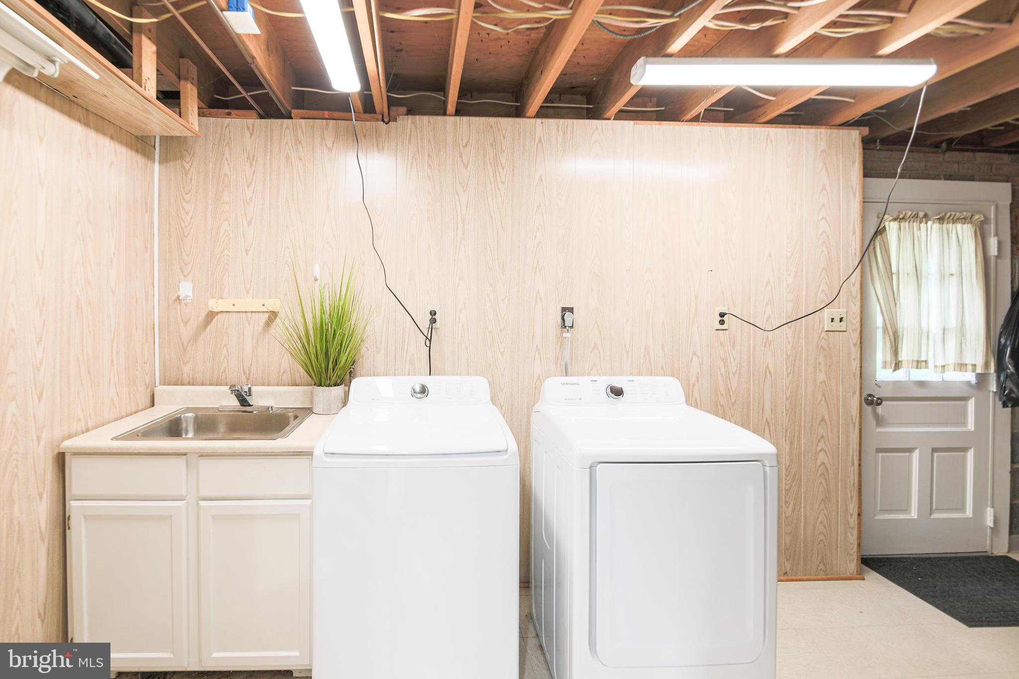 7200 POPKINS FARM ROAD