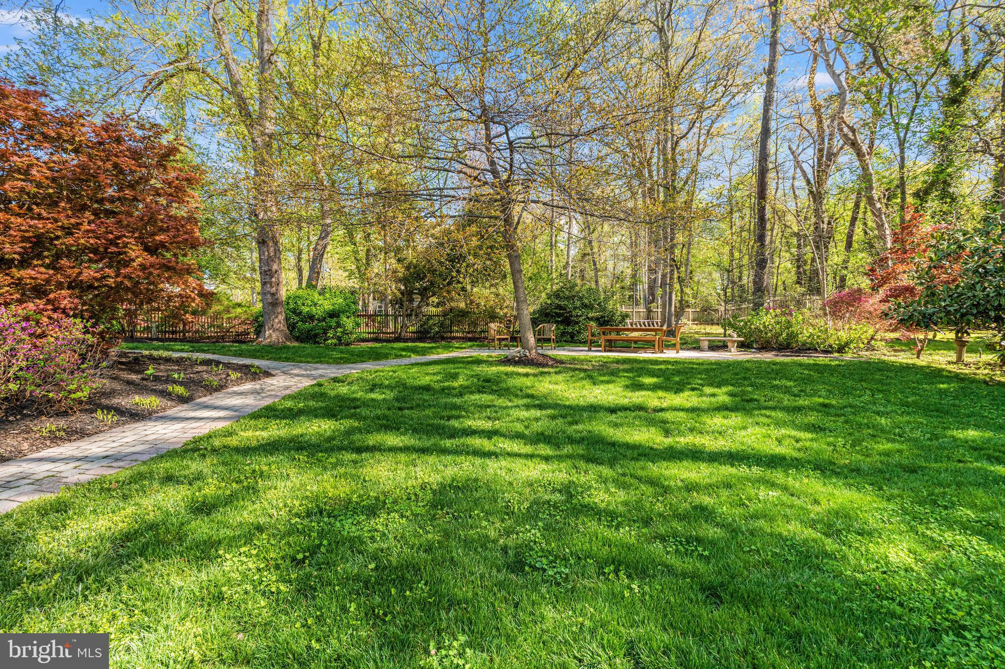 9025 CHARLES AUGUSTINE DRIVE