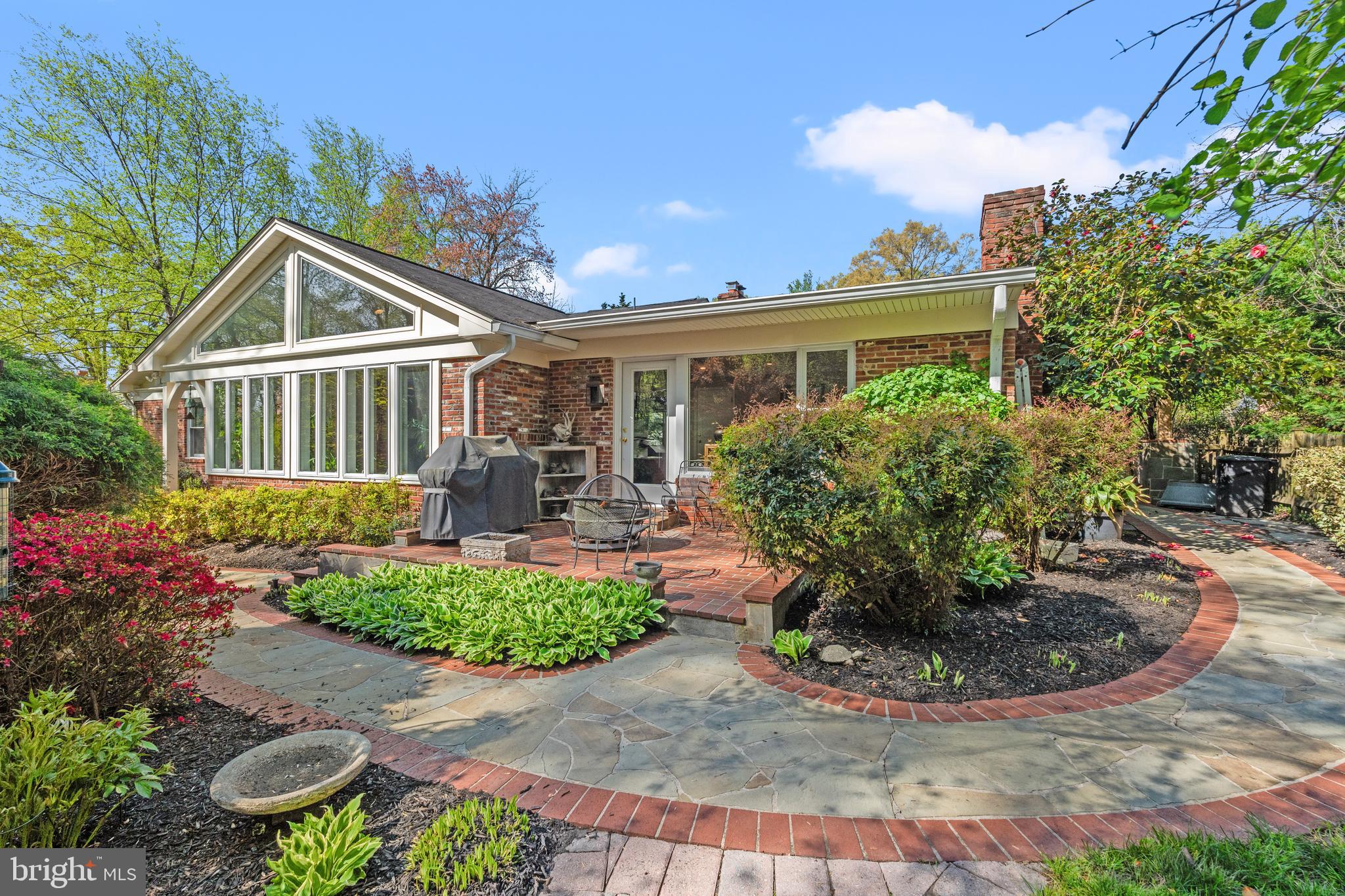 9025 CHARLES AUGUSTINE DRIVE