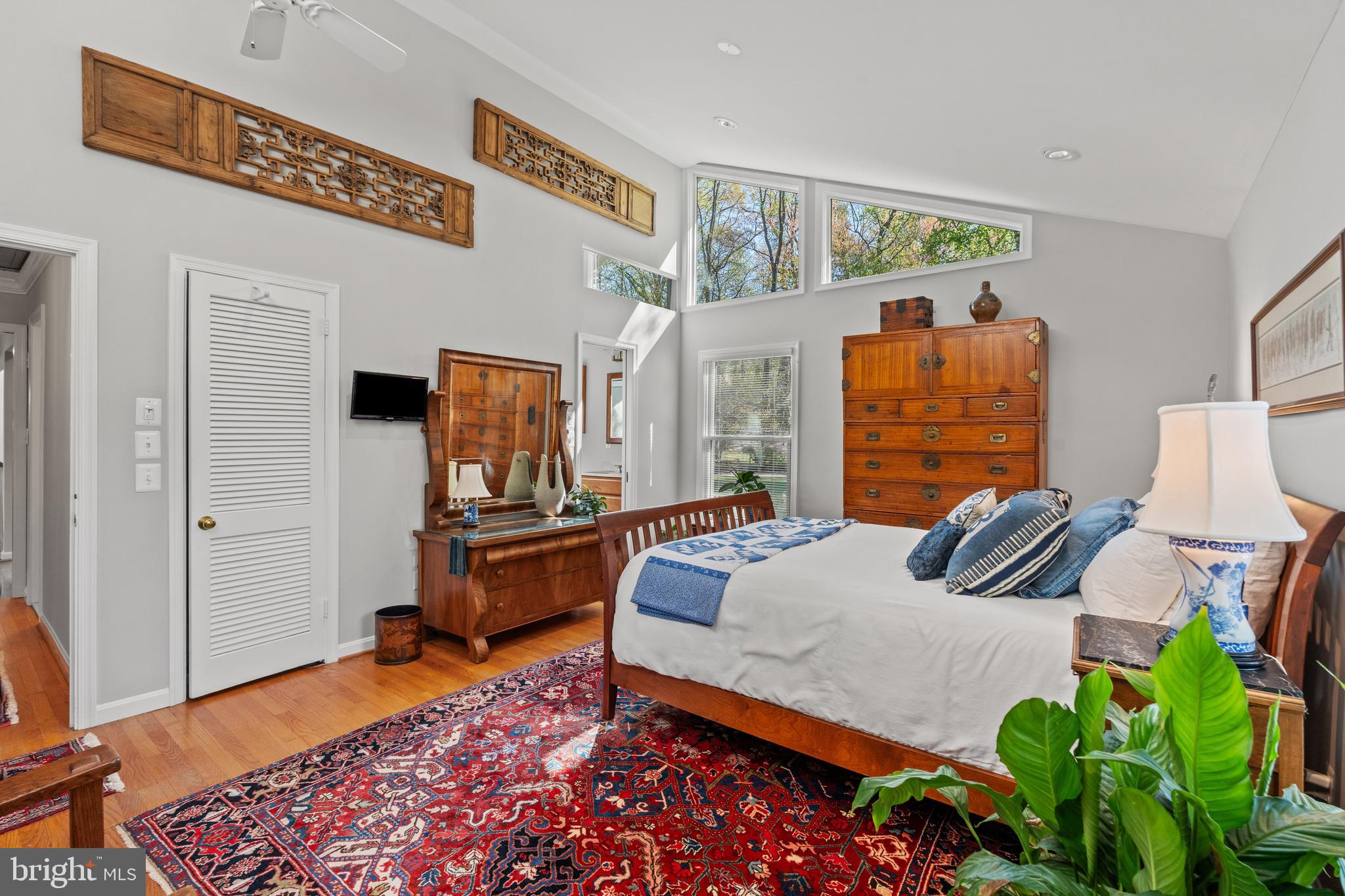 9025 CHARLES AUGUSTINE DRIVE