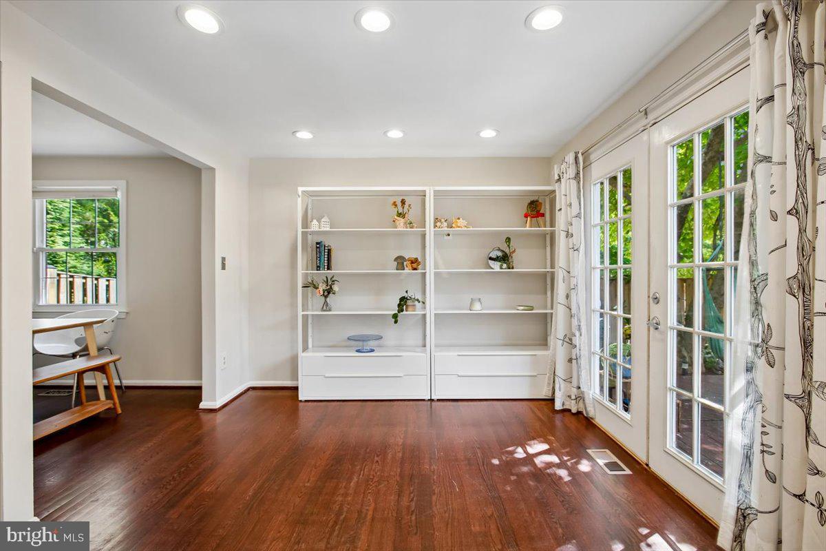 3140 ELLENWOOD DRIVE