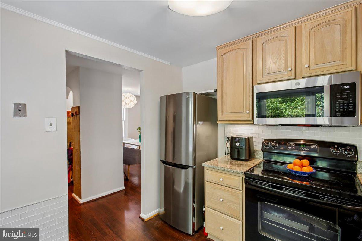 3140 ELLENWOOD DRIVE