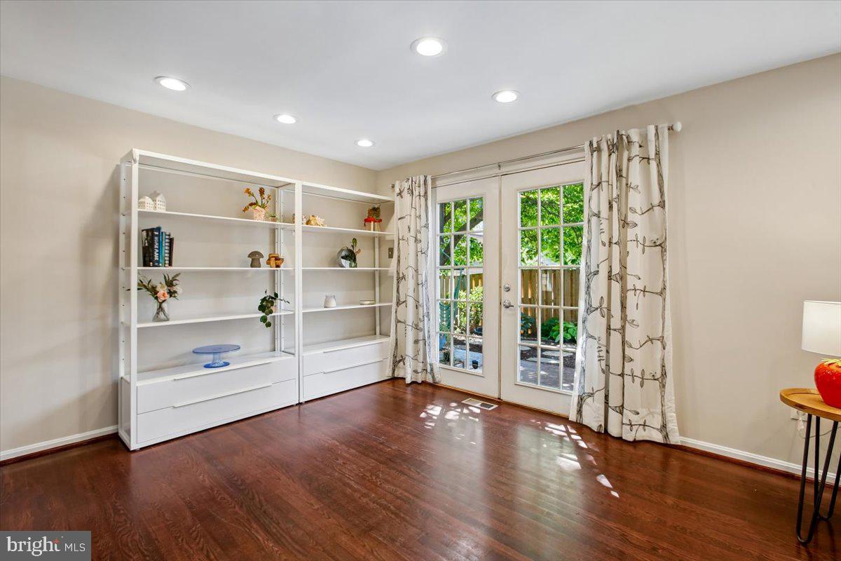 3140 ELLENWOOD DRIVE