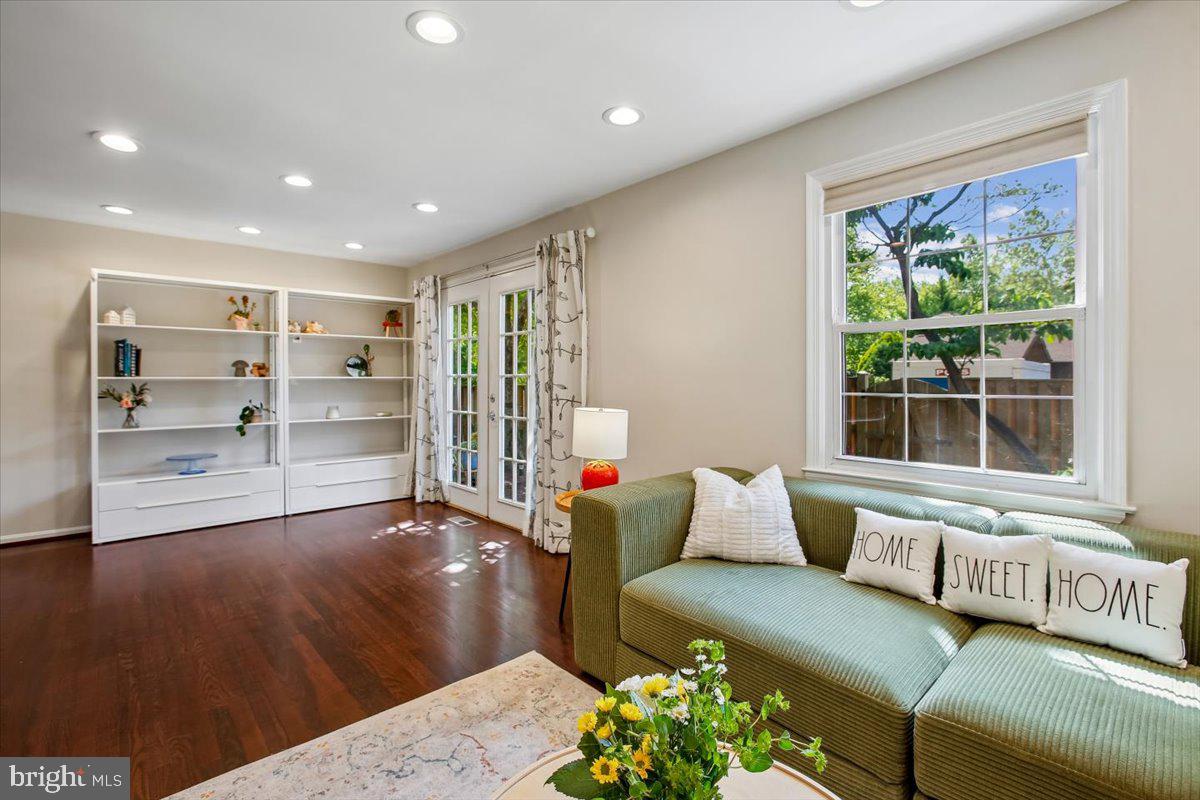 3140 ELLENWOOD DRIVE