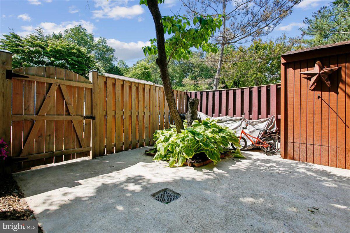 3140 ELLENWOOD DRIVE