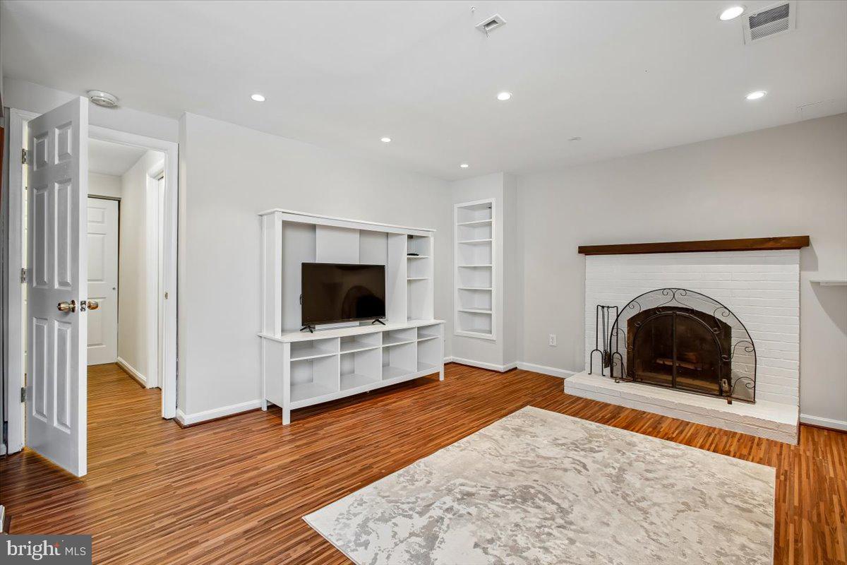 3140 ELLENWOOD DRIVE