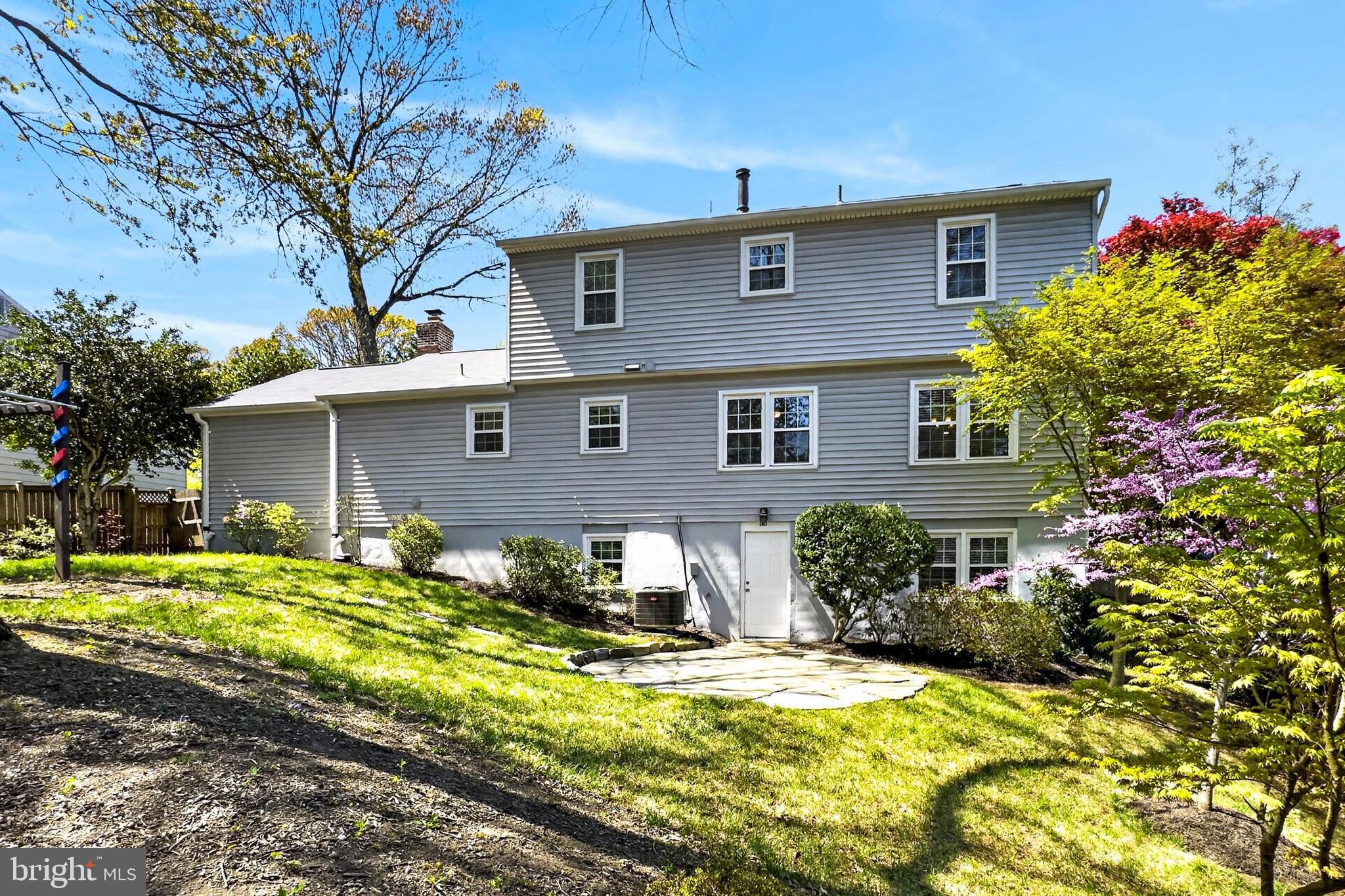 4915 KING SOLOMON DRIVE
