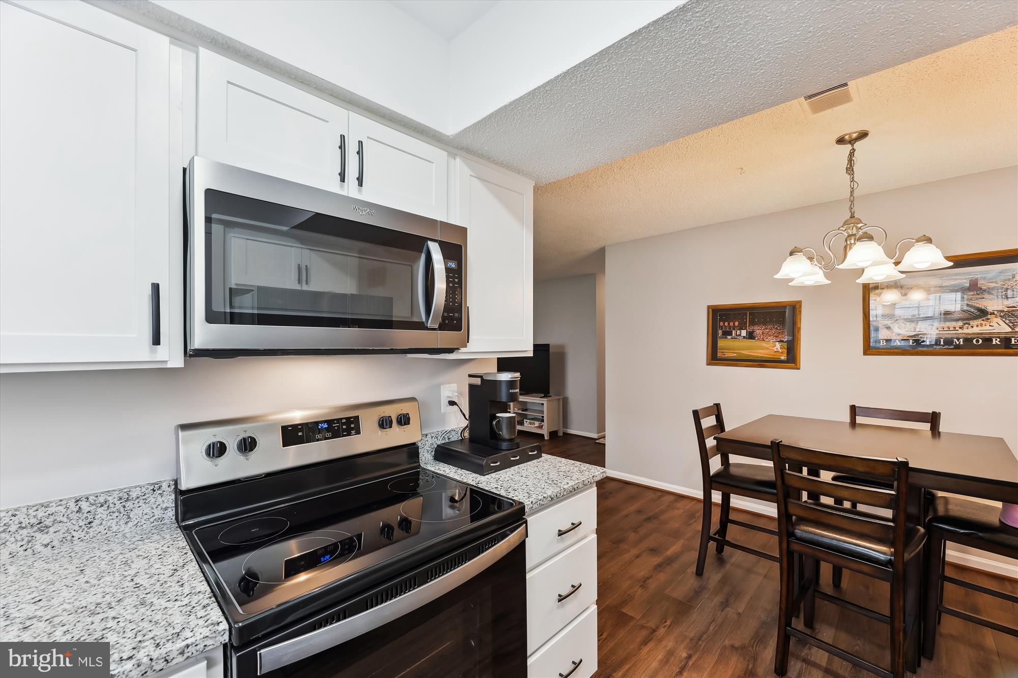 12102 GREENWOOD COURT 101