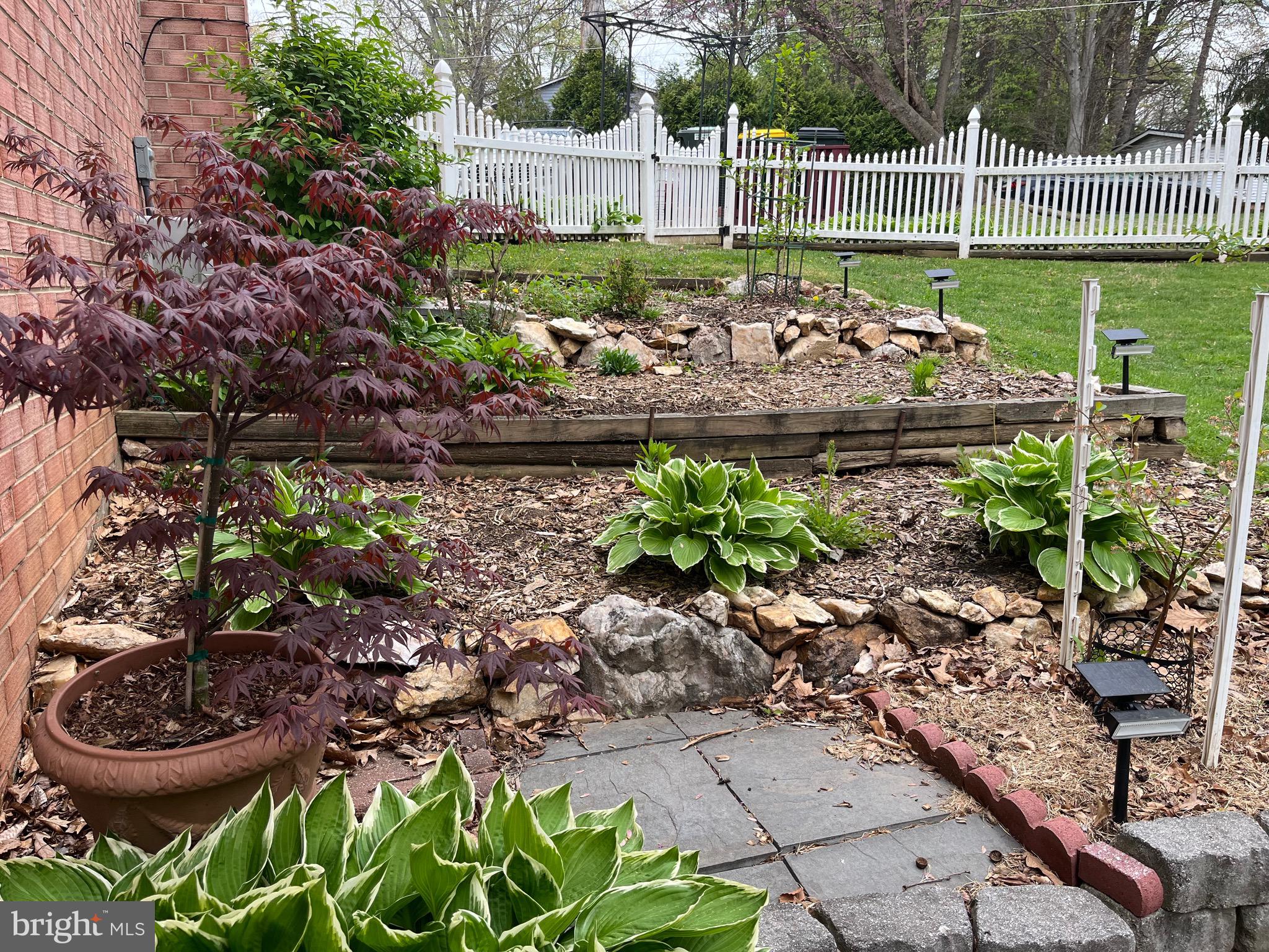 5300 KINGS PARK DRIVE