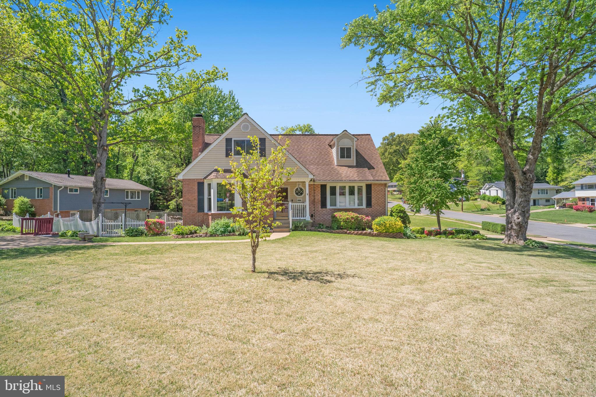 5300 KINGS PARK DRIVE
