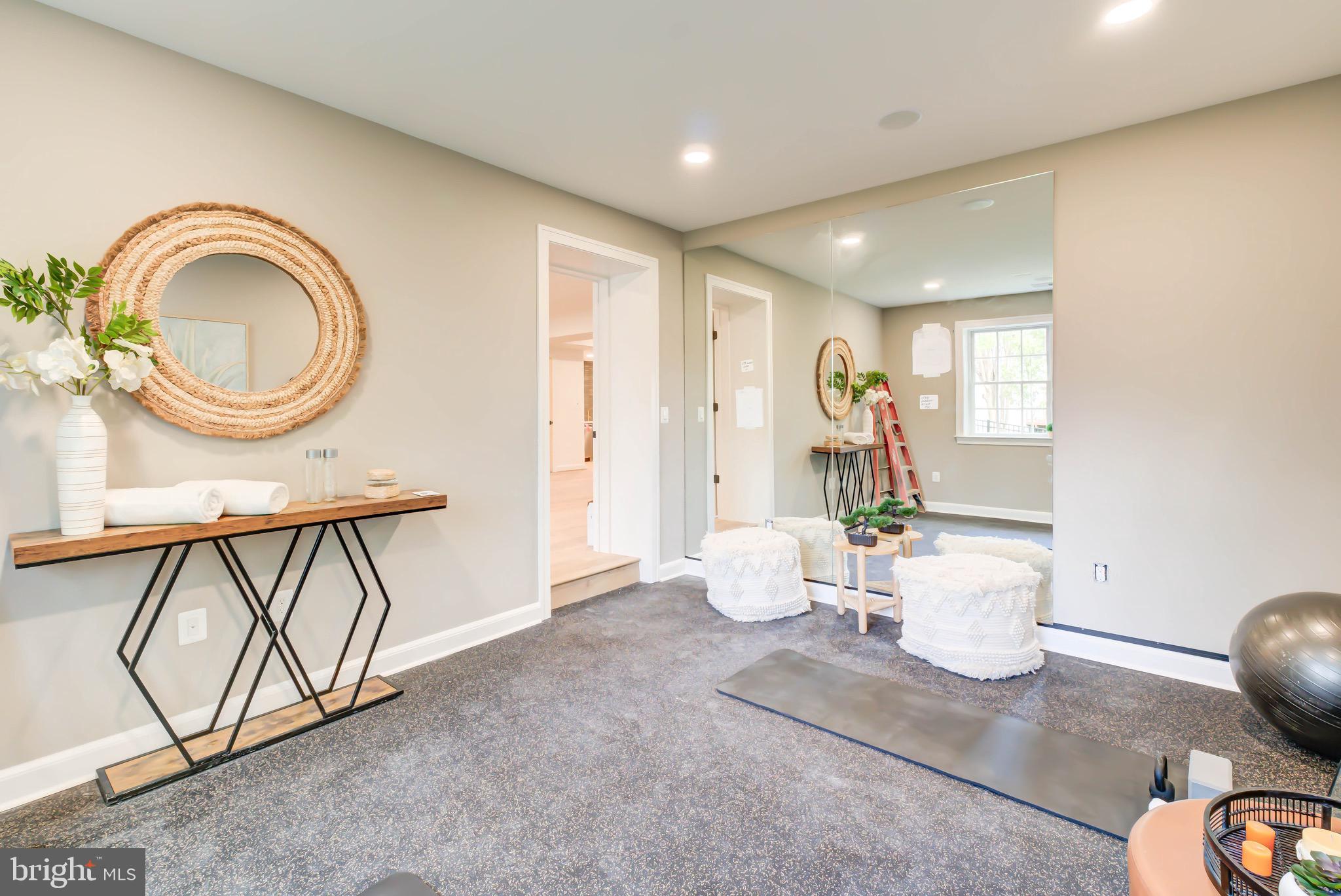 1538 FOREST LANE