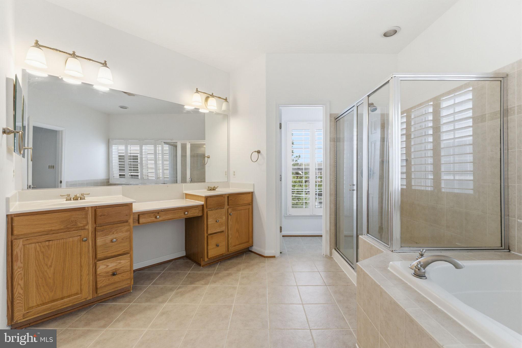 8305 ALLERDALE COURT