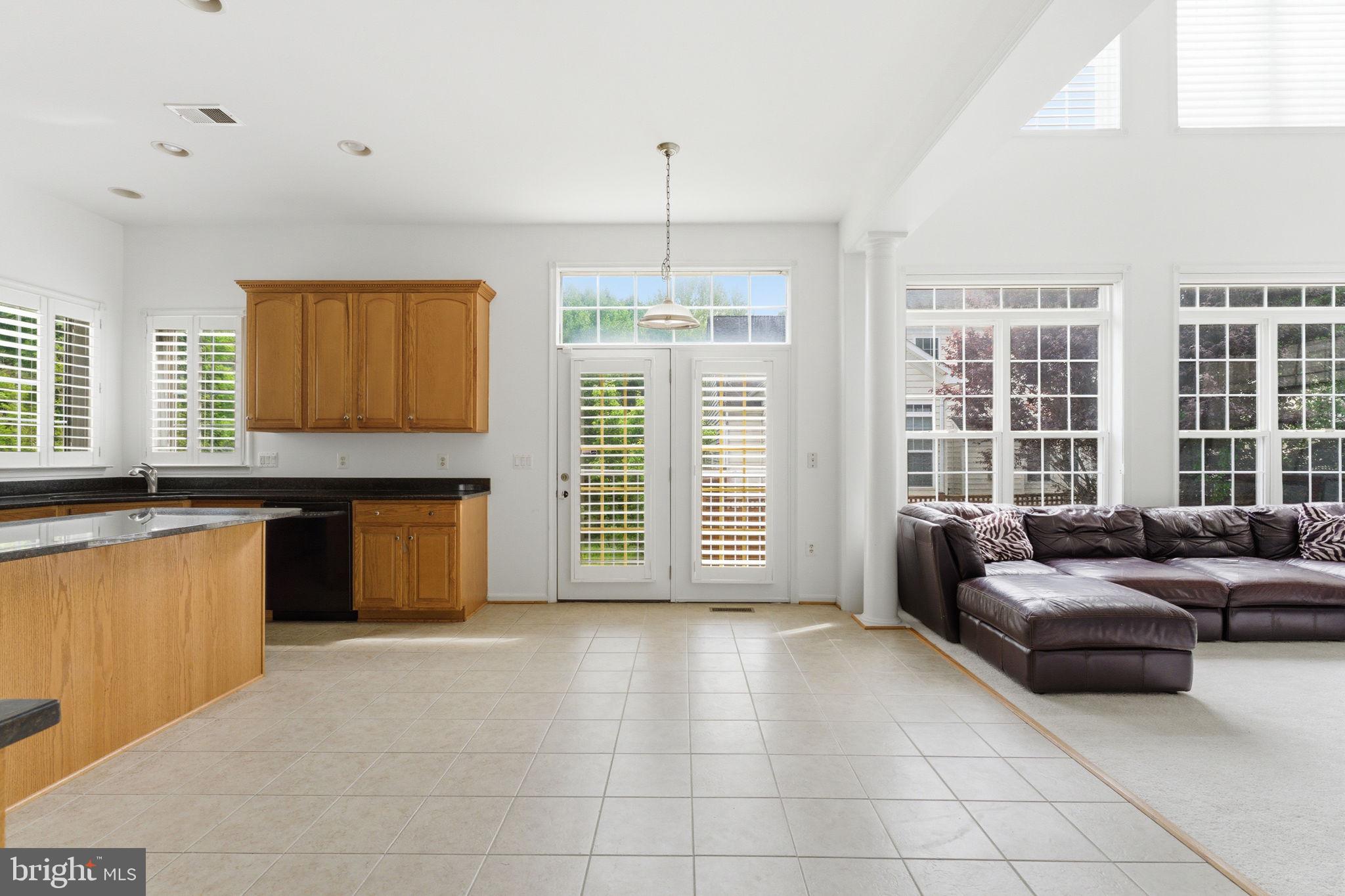 8305 ALLERDALE COURT
