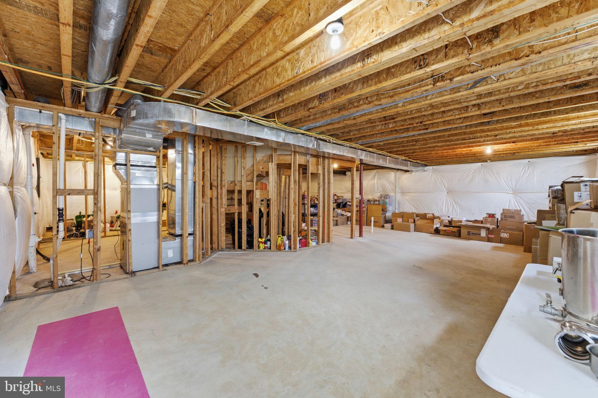 8305 ALLERDALE COURT