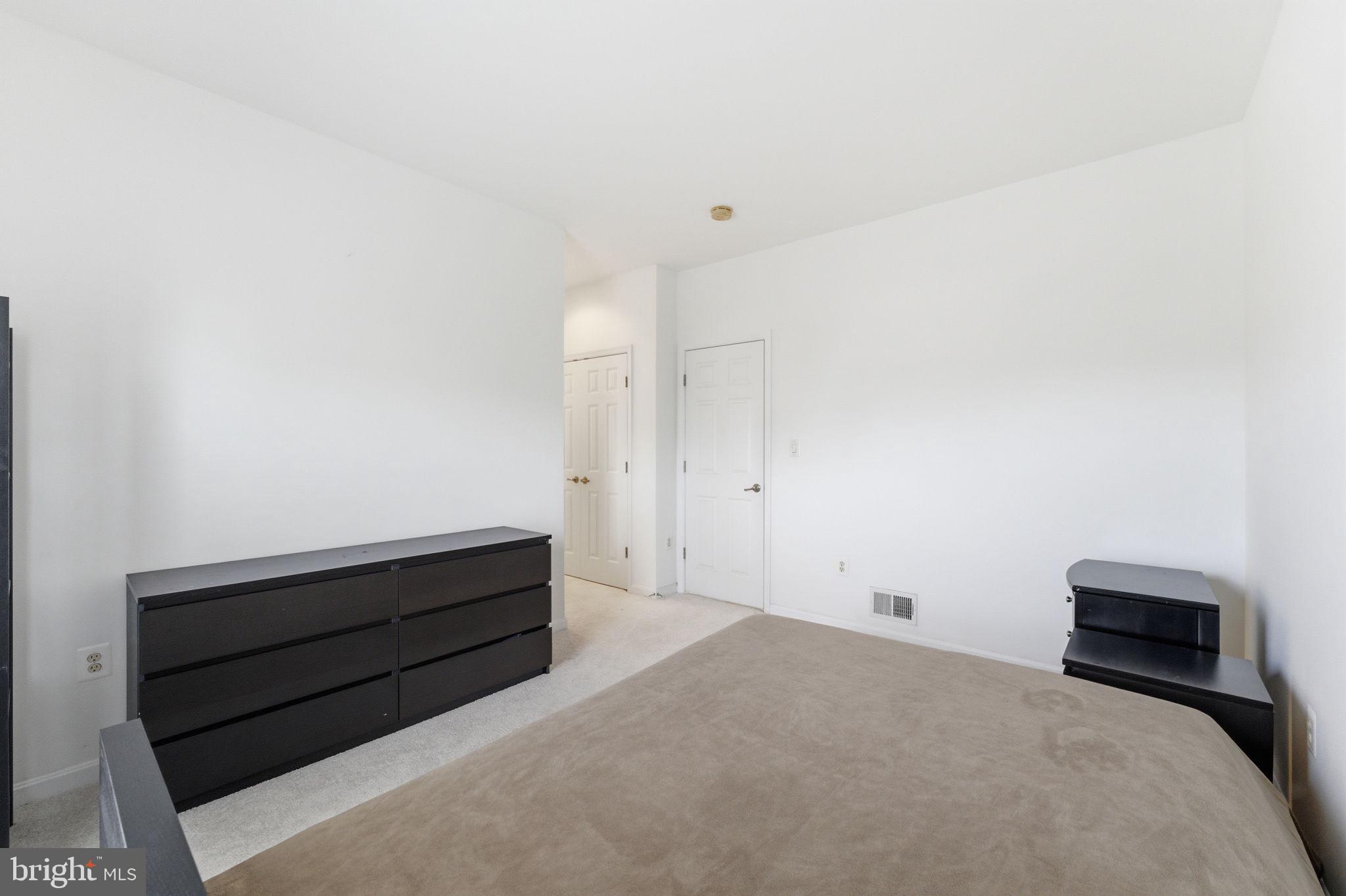 8305 ALLERDALE COURT