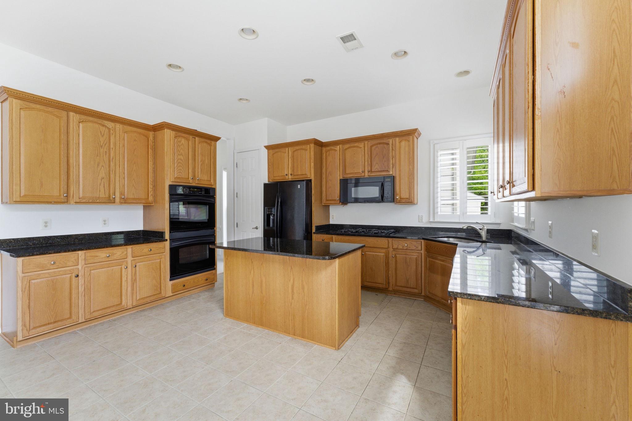 8305 ALLERDALE COURT