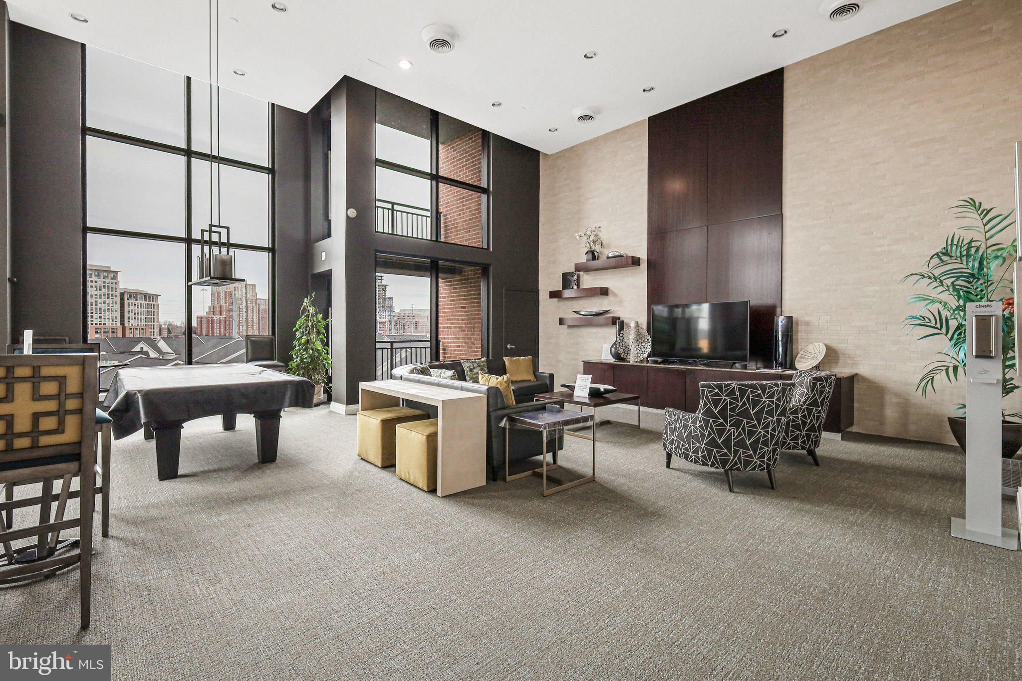 2451 MIDTOWN AVENUE 1502