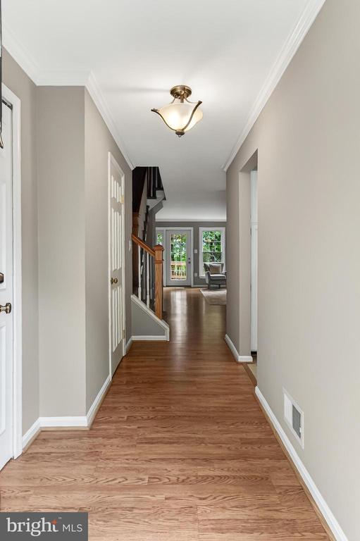 7451 HATHERLEIGH COURT