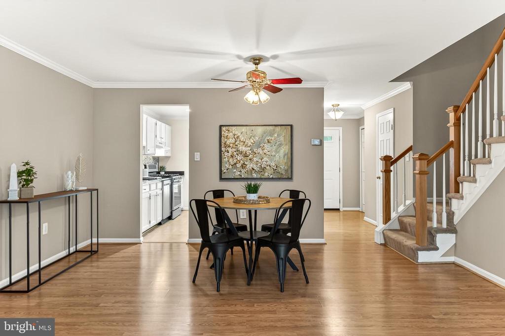 7451 HATHERLEIGH COURT
