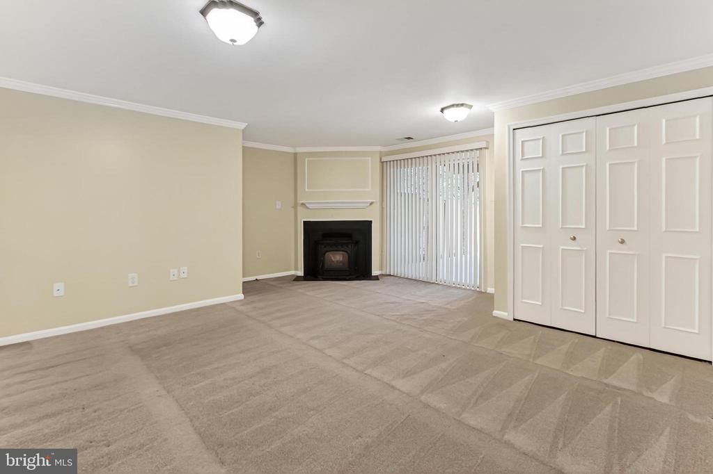 7451 HATHERLEIGH COURT