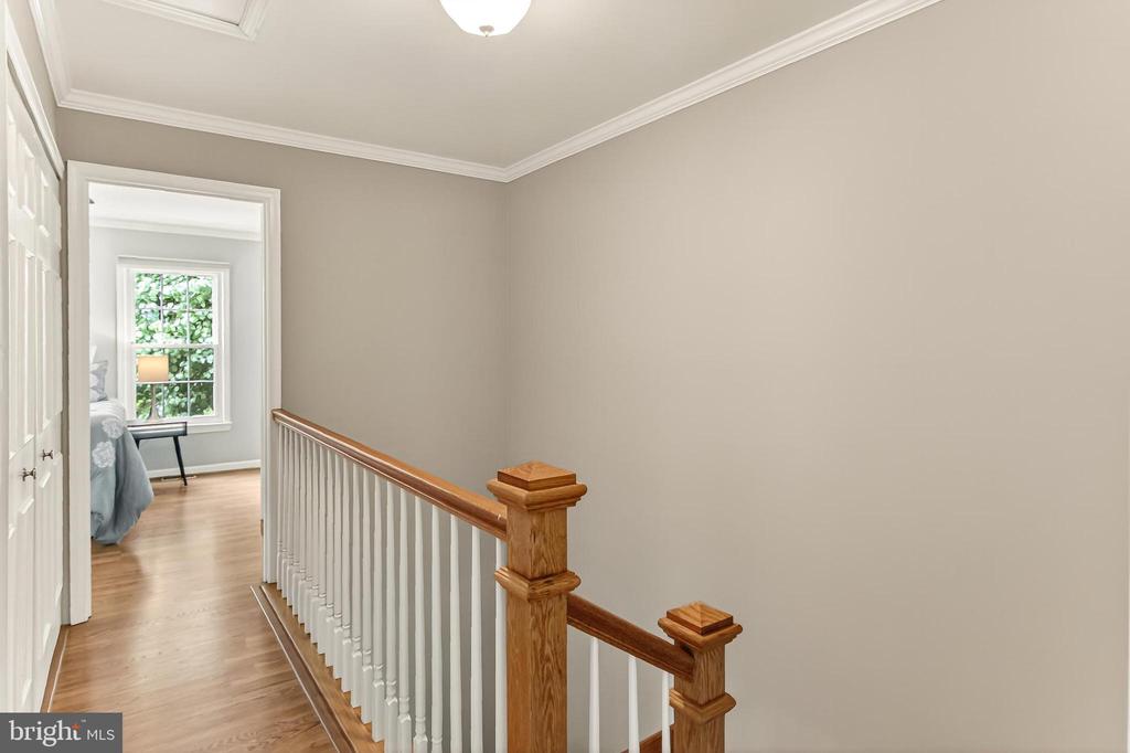 7451 HATHERLEIGH COURT