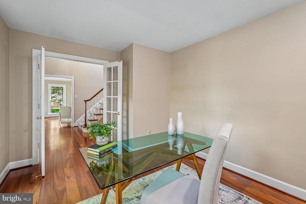 13113 WILLOW EDGE COURT