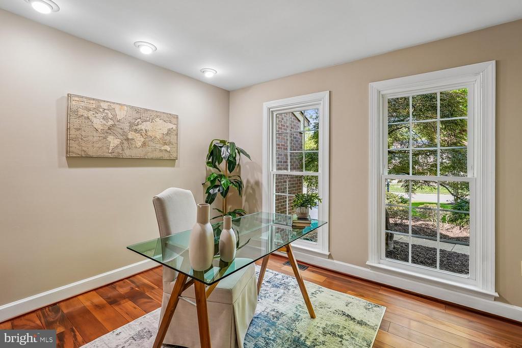13113 WILLOW EDGE COURT