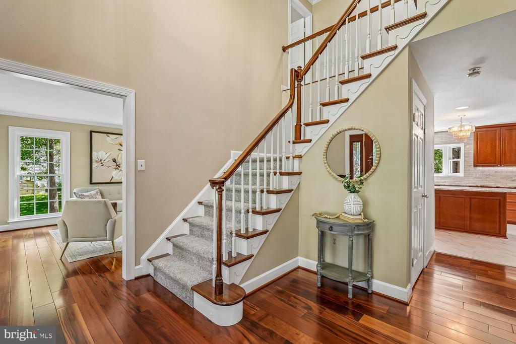 13113 WILLOW EDGE COURT