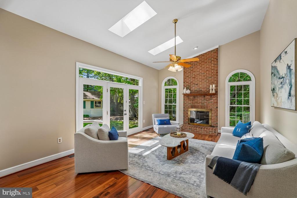 13113 WILLOW EDGE COURT
