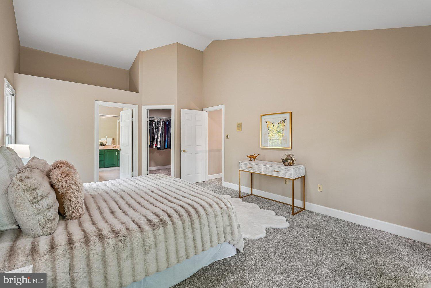 13113 WILLOW EDGE COURT