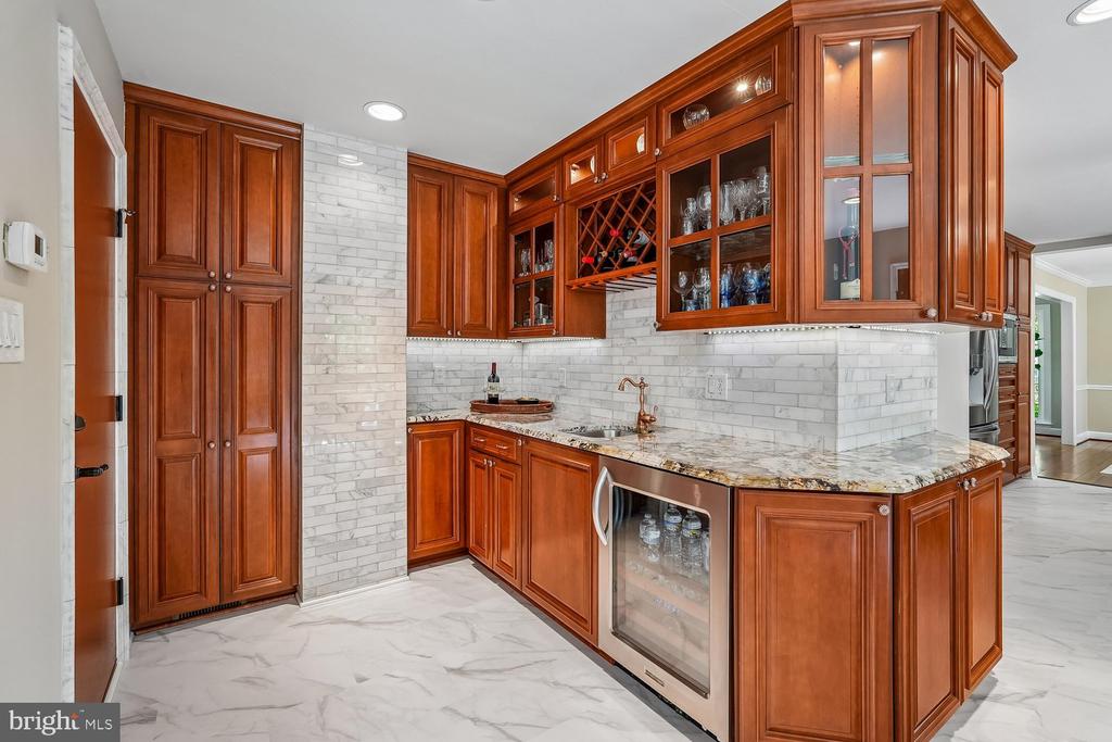 13113 WILLOW EDGE COURT