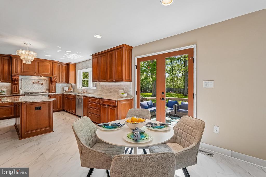 13113 WILLOW EDGE COURT