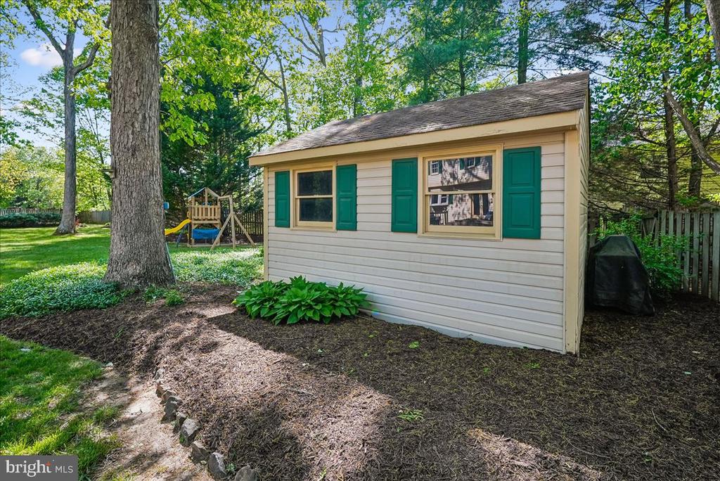 13113 WILLOW EDGE COURT